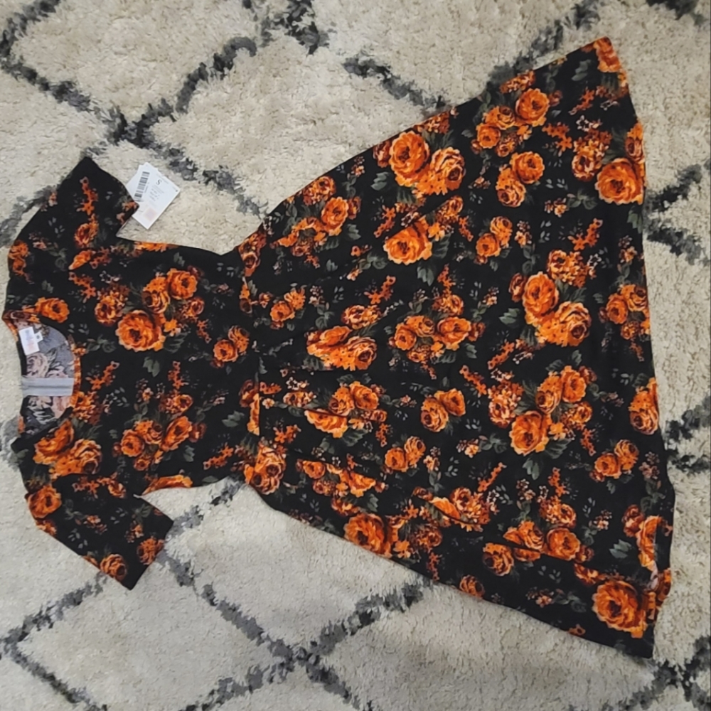 LuLaRoe Amelia - Vintage, floral, HTF, unicorn